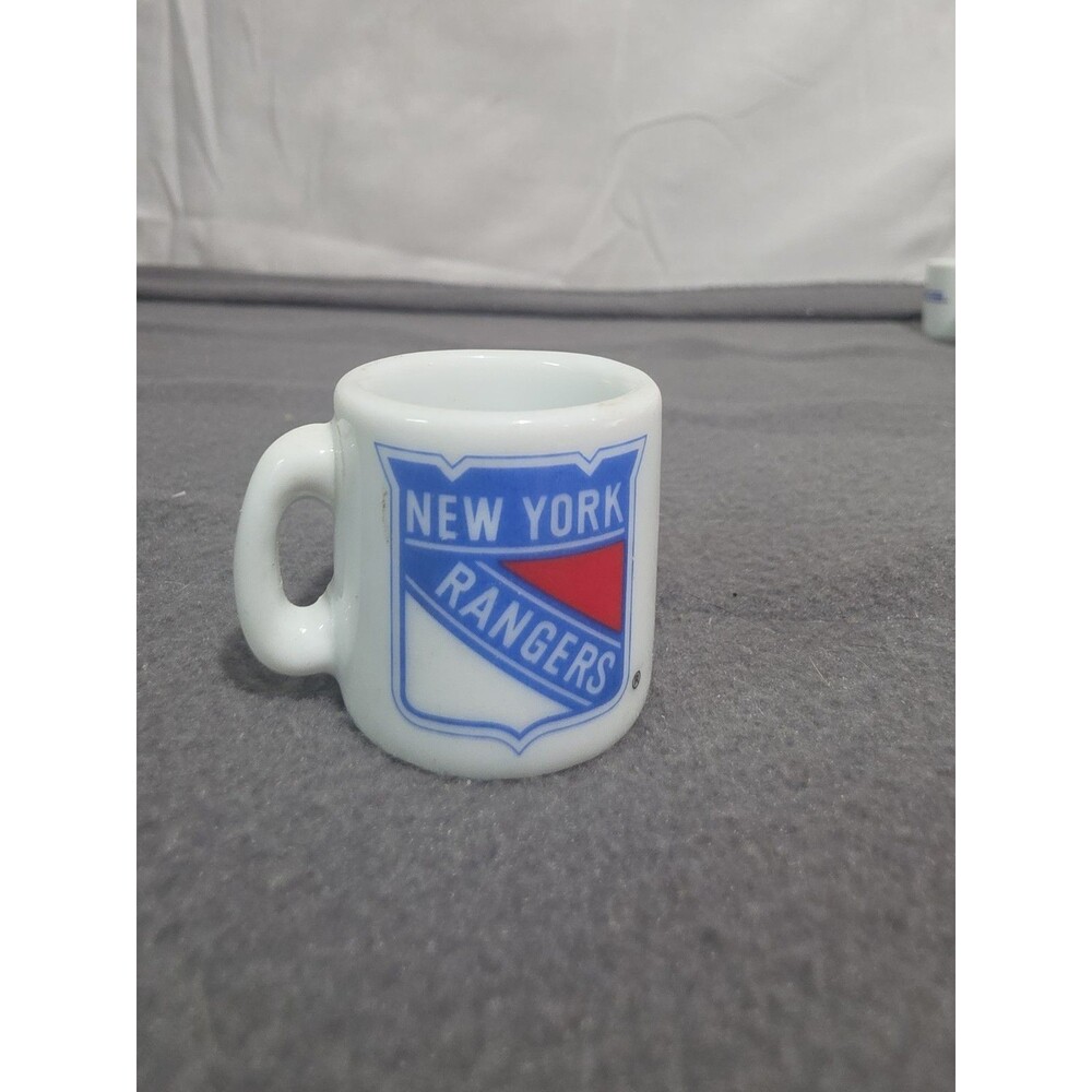 New York Rangers NHL Vintage Franklin Ceramic Hockey Mug (1in)